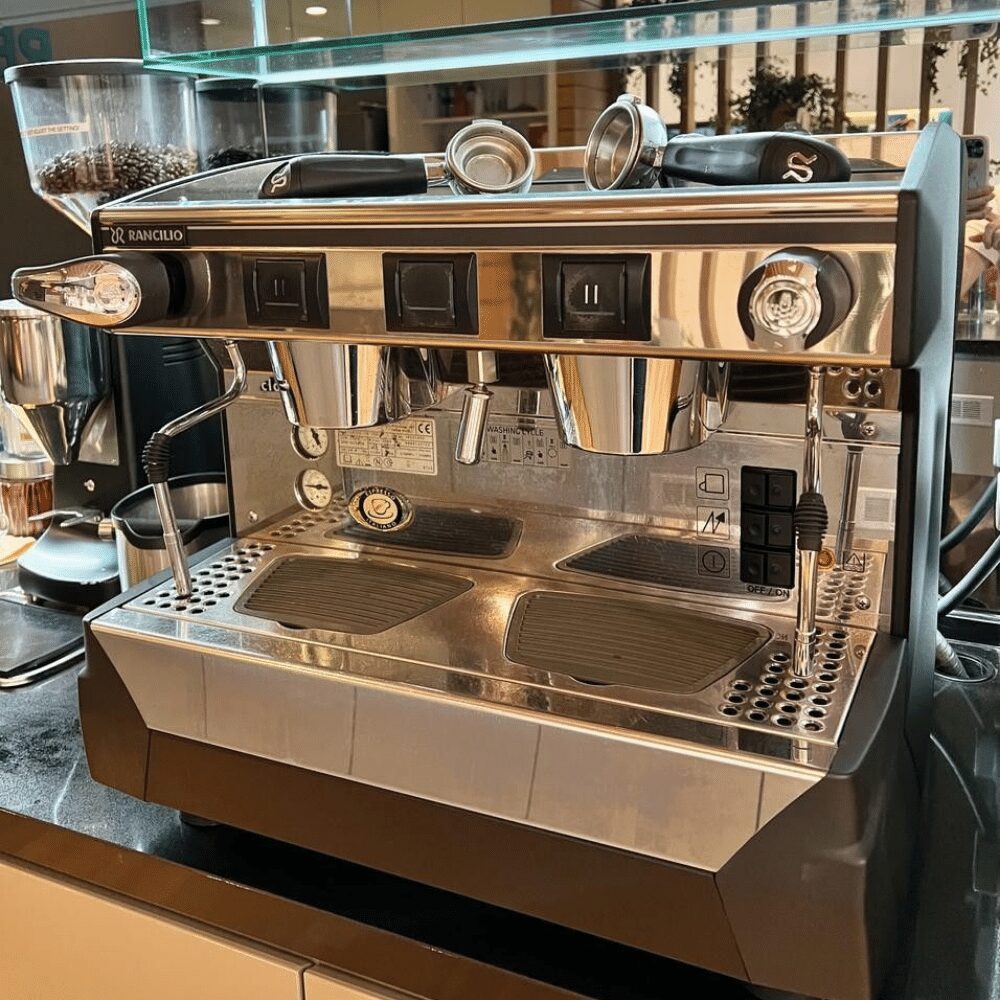 rancilio classe 7 s in cafe